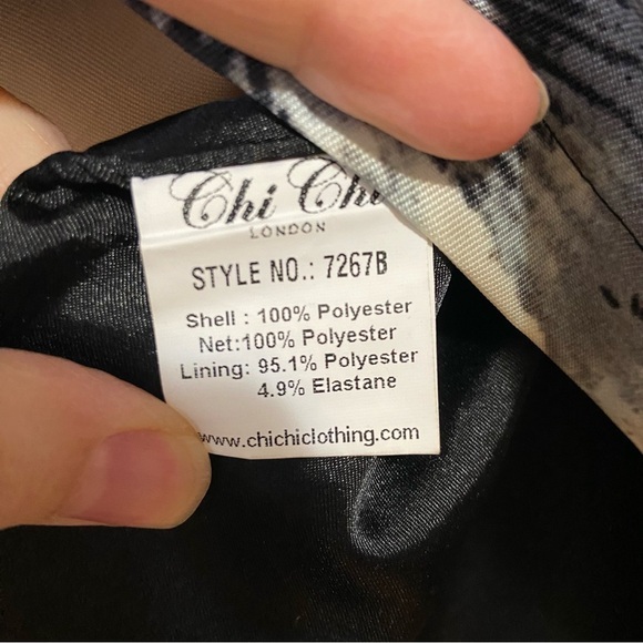 Chi Chi Black and White Pin Up 50s Floral Flare Crinoline Mini Dress Size 6 - Picture 10 of 11